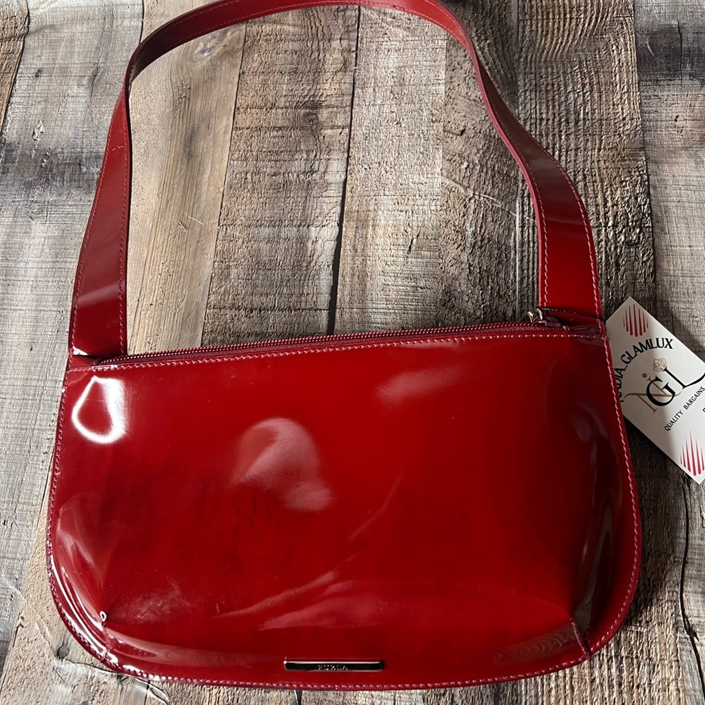 Furla  Red patent leather small Women's Bag - Picture 2 of 15